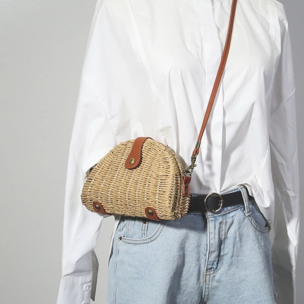 ❌SOLD ❌Fan Mini Straw Bag